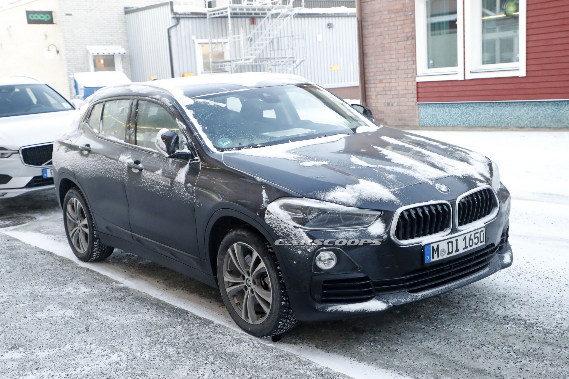 Elektryczne BMW X2 przyłapane podczas testów w Szwecji