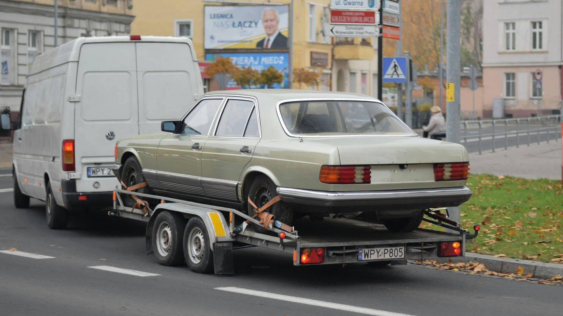 Mercedes W126 kultowa klasa S lat 80. i 90. XX wieku