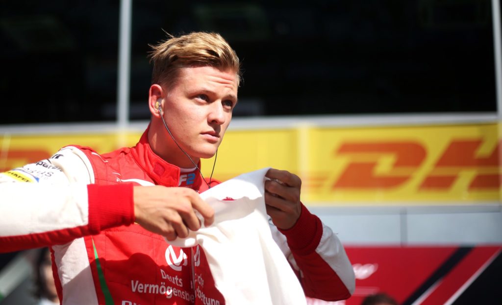 Mick Schumacher: najważniejszy sezon – wielka rywalizacja na drodze do F1