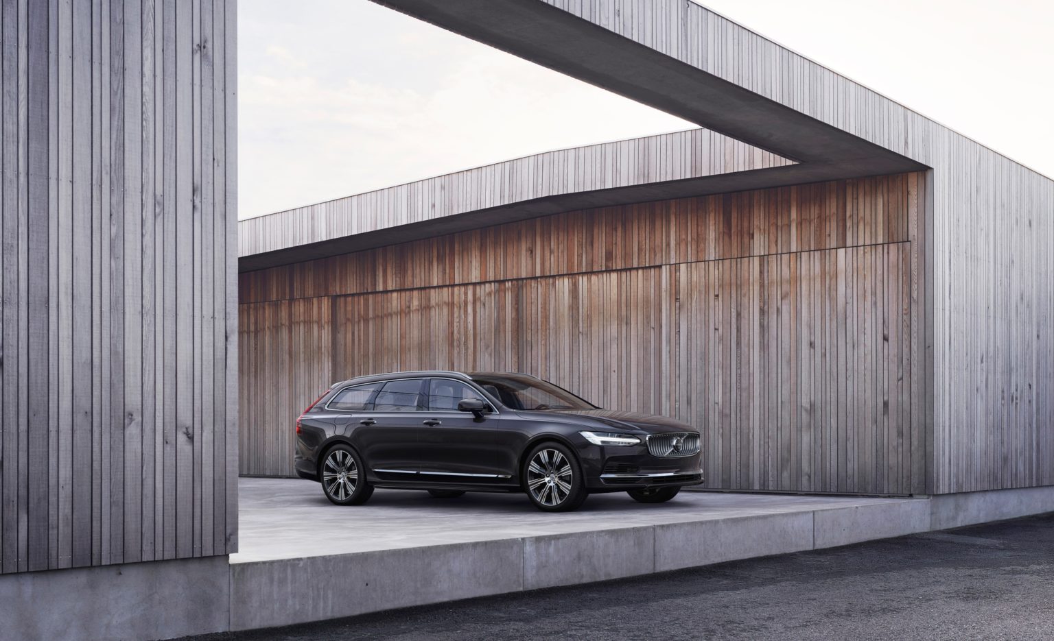 Volvo rozpoczyna montowanie ogranicznika prędkości do 180 km/h