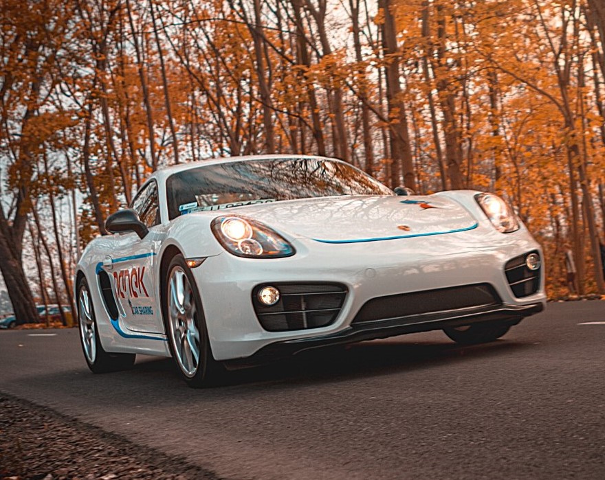 Porsche Cayman w ofercie popularnego carsharingu wytrzymało 12 godzin