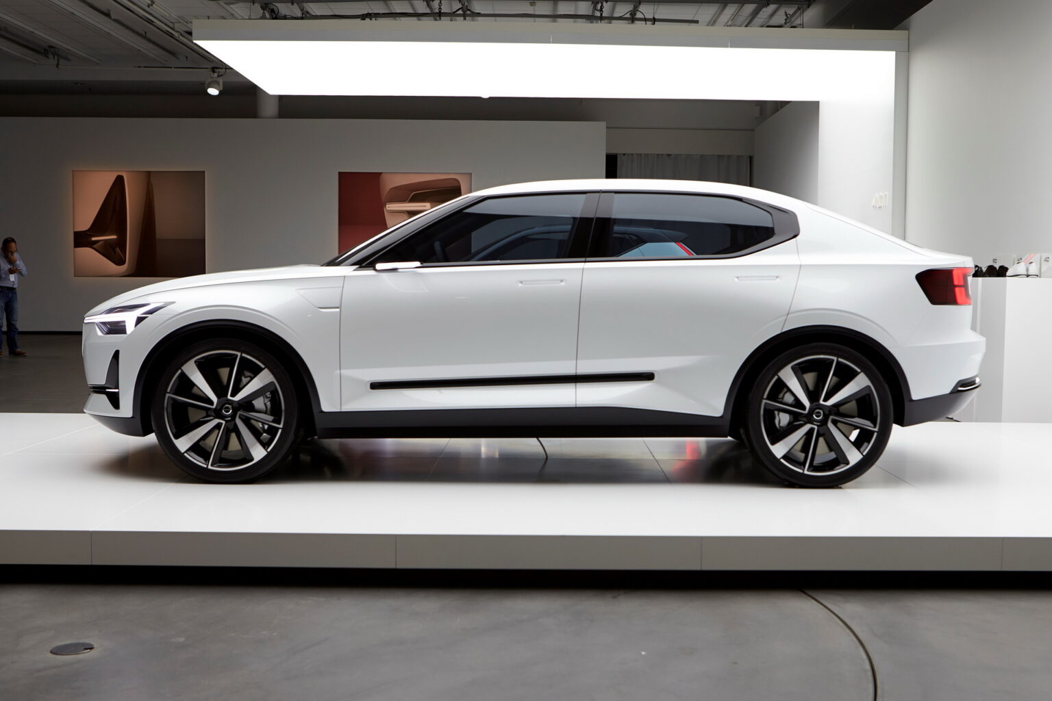 Volvo zaprezentuje kolejne auto elektryczne już 2 marca