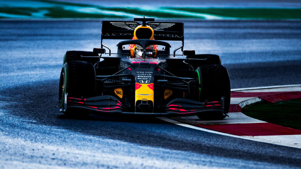 Red Bull pracuje nad poprawieniem tunelu aerodynamicznego