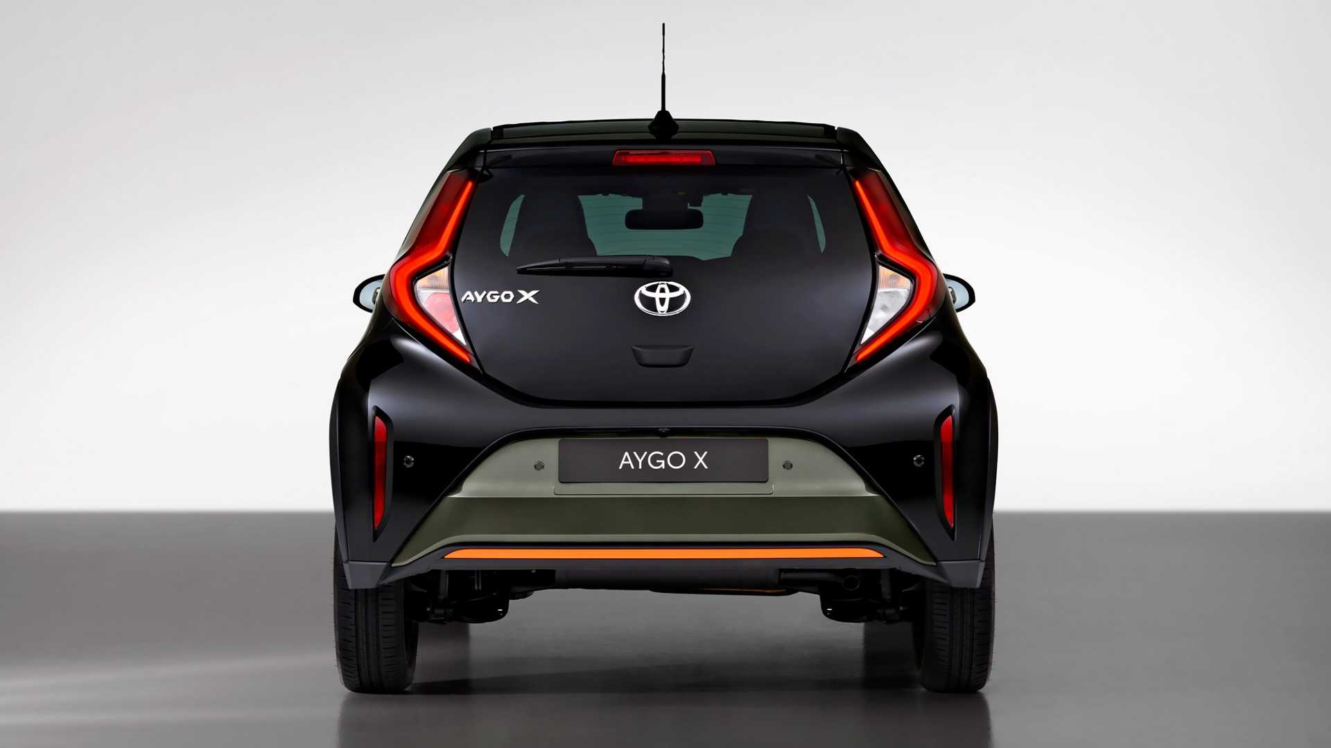 Toyota Aygo X debiutuje jako mały Crossover - jedziemy w teren?