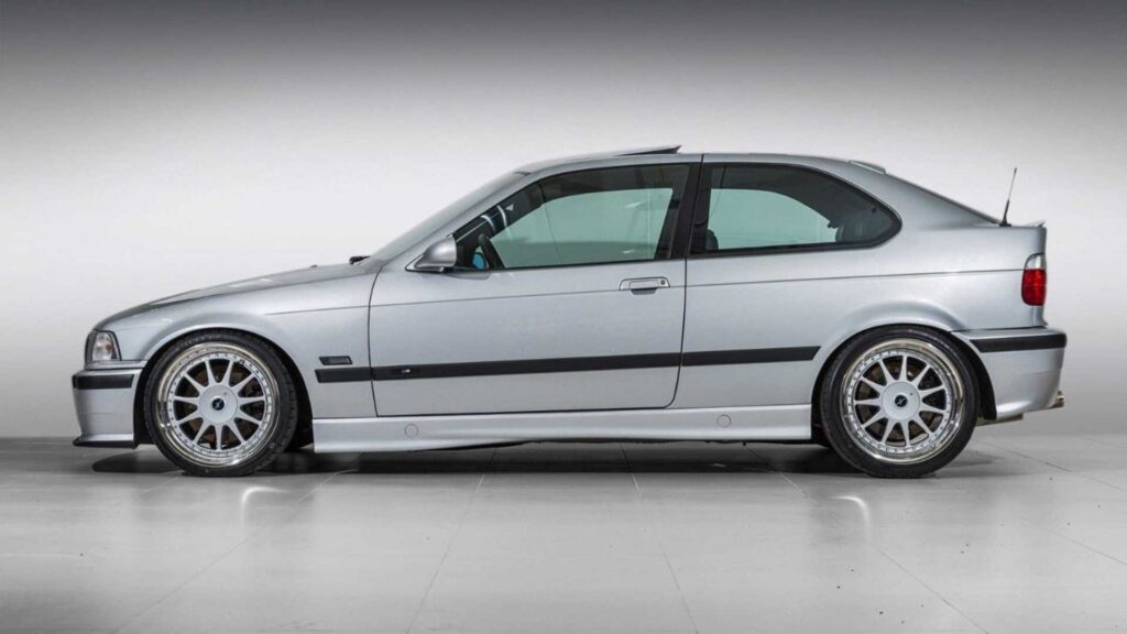BMW Serii 3 z wielkim silnikiem V12 to niepowtarzalny hot-hatch