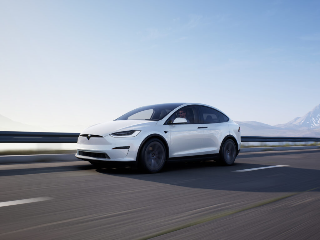 Elon Musk o faceliftingu Tesla Model X: “Popełniliśmy błąd”