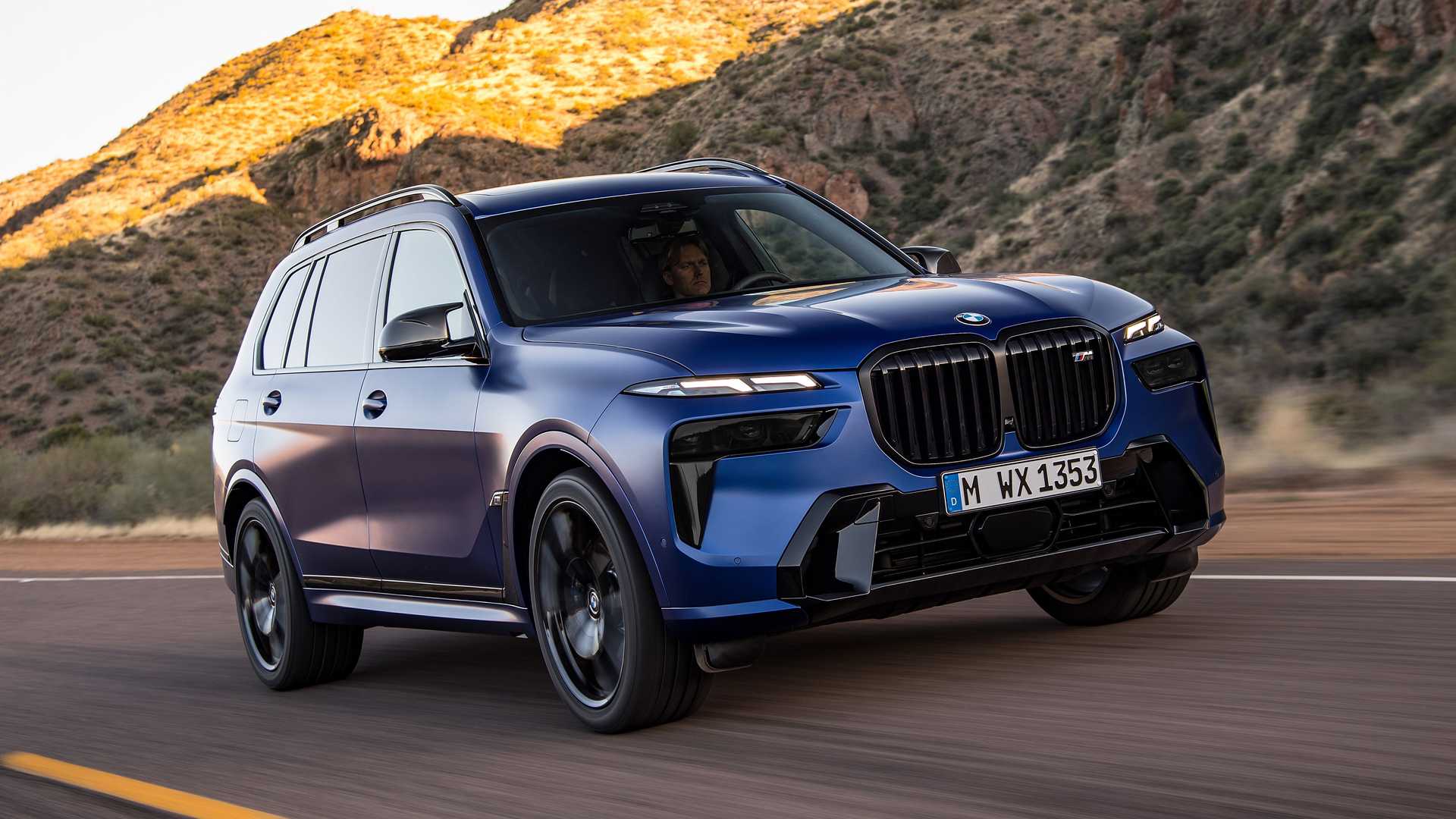 BMW X7 po liftingu nowa stylistyka i technologia, mocniejsze silniki