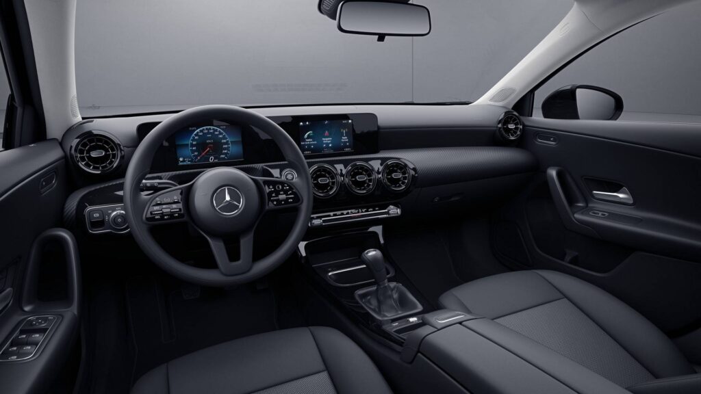 Mercedes planuje od 2023r. wycofywać manualne skrzynie biegów z oferty