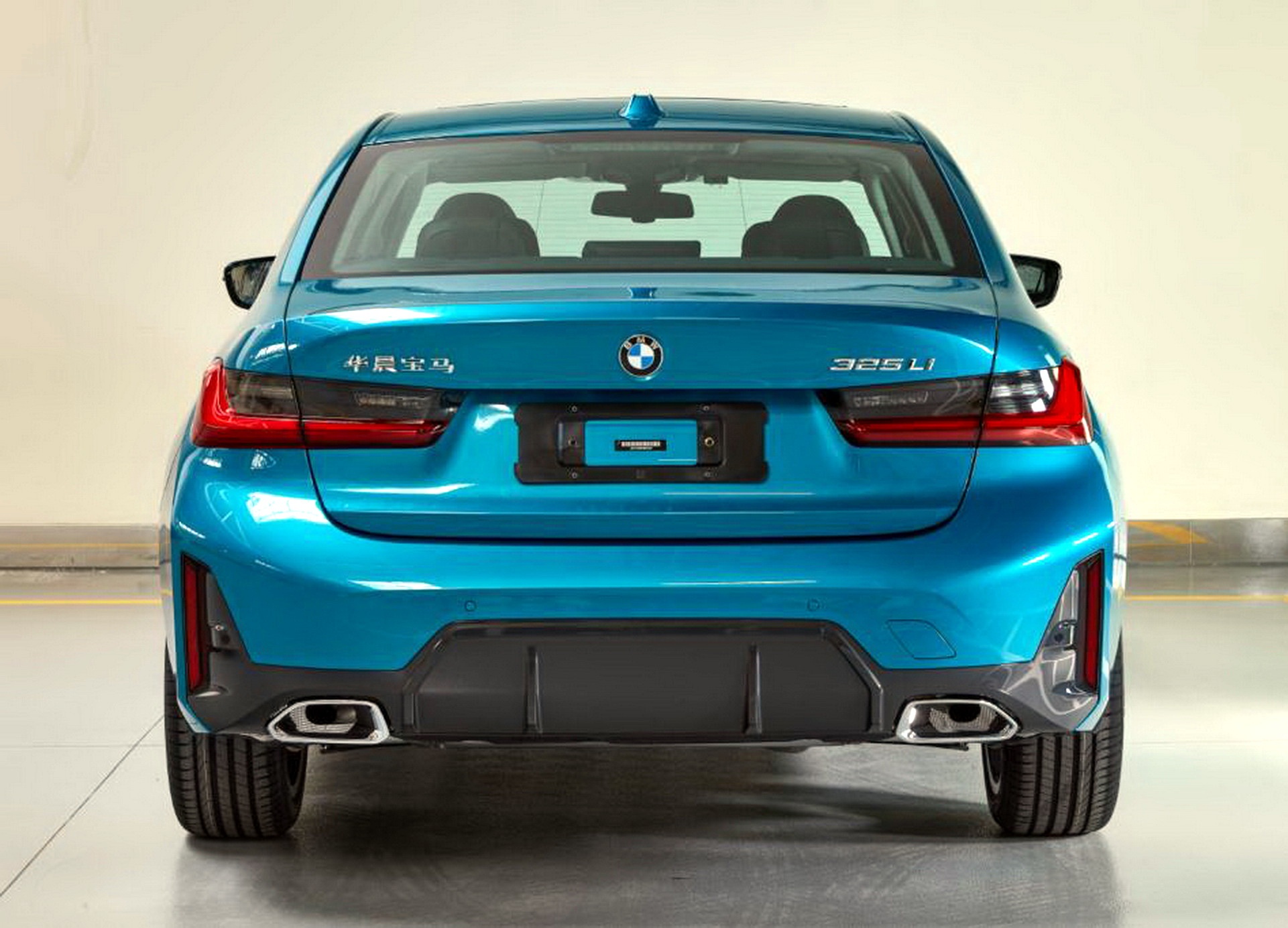 BMW Serii 3 po liftingu - znamy stylistykę dzięki chińskiemu urzędowi