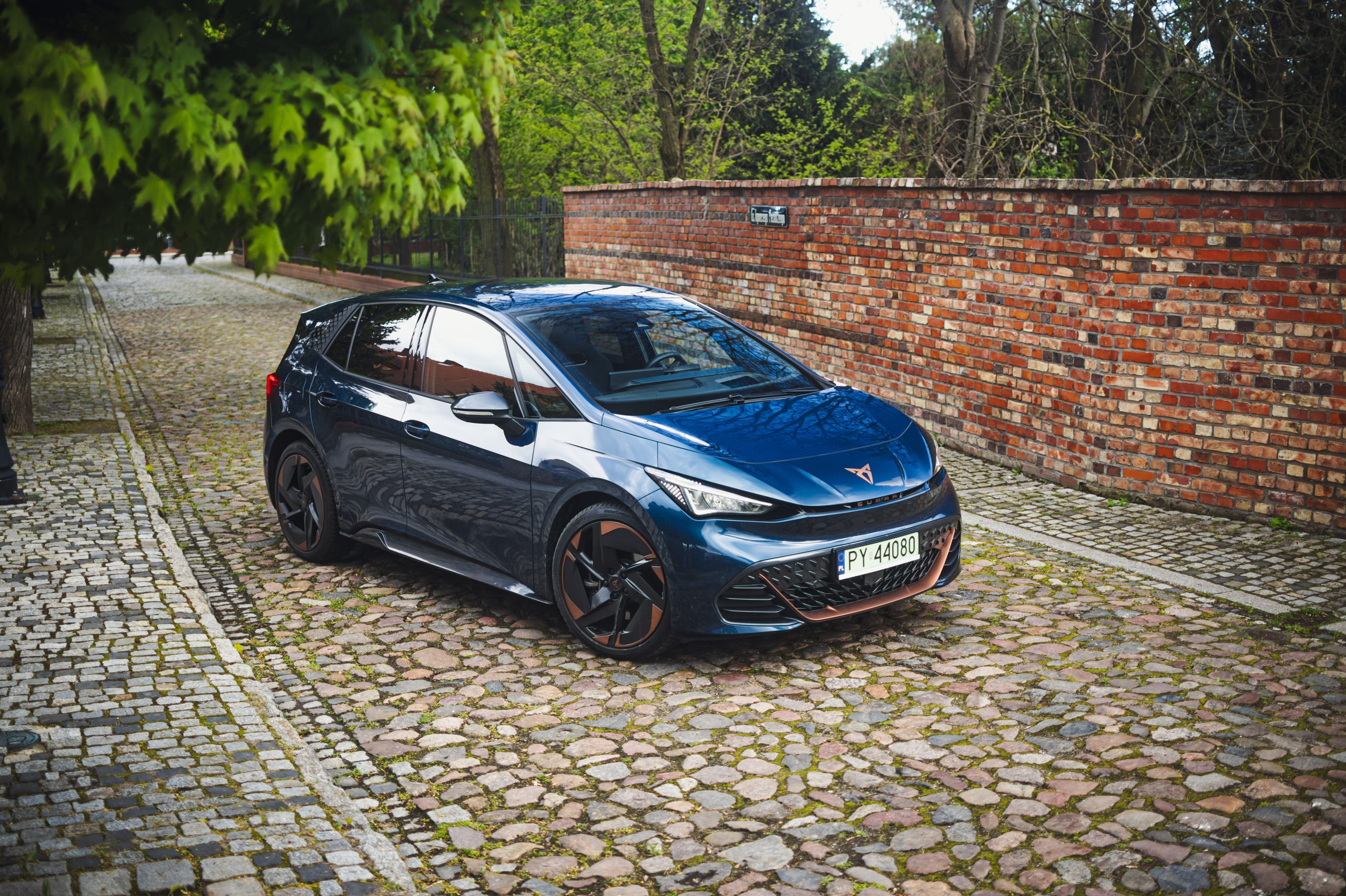 upra Born e-Boost 77 kWh