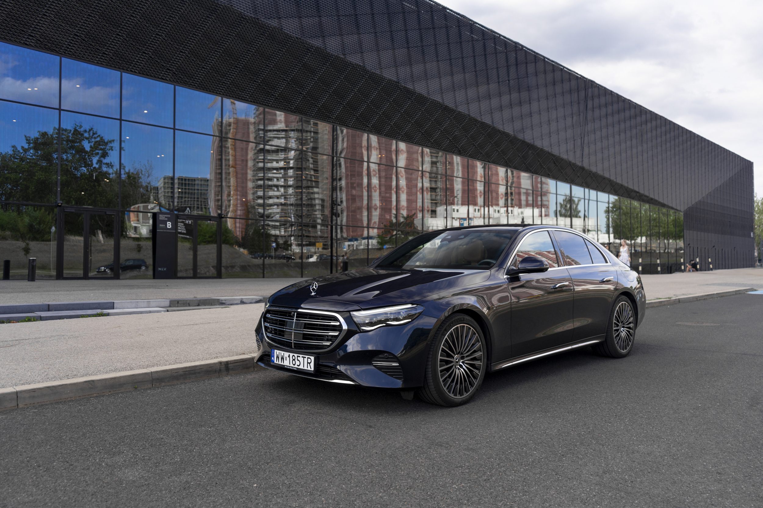 #TEST – Mercedes E 300e – plug-in, który ma sens? Osiągi i oszczędność