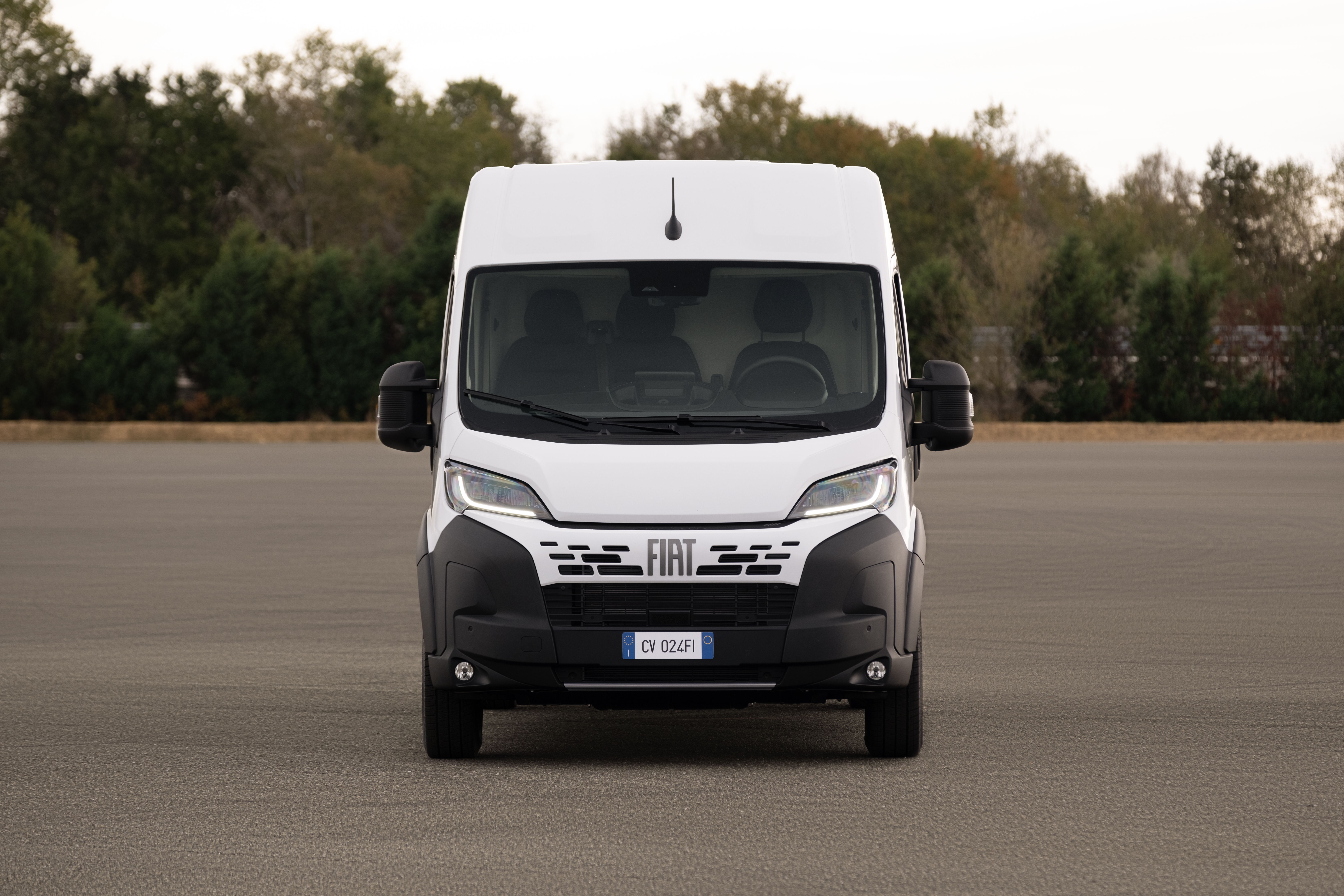 Fiat Ducato – Wymiary, Silniki i Rodzaje Zabudów