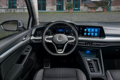 2021-VW-Golf-Alltrack-12