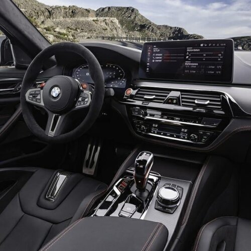 BMW-M5-CS 7